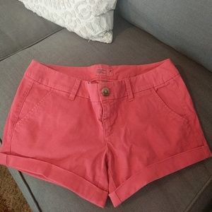 Red coral shorts American eagle size 4
